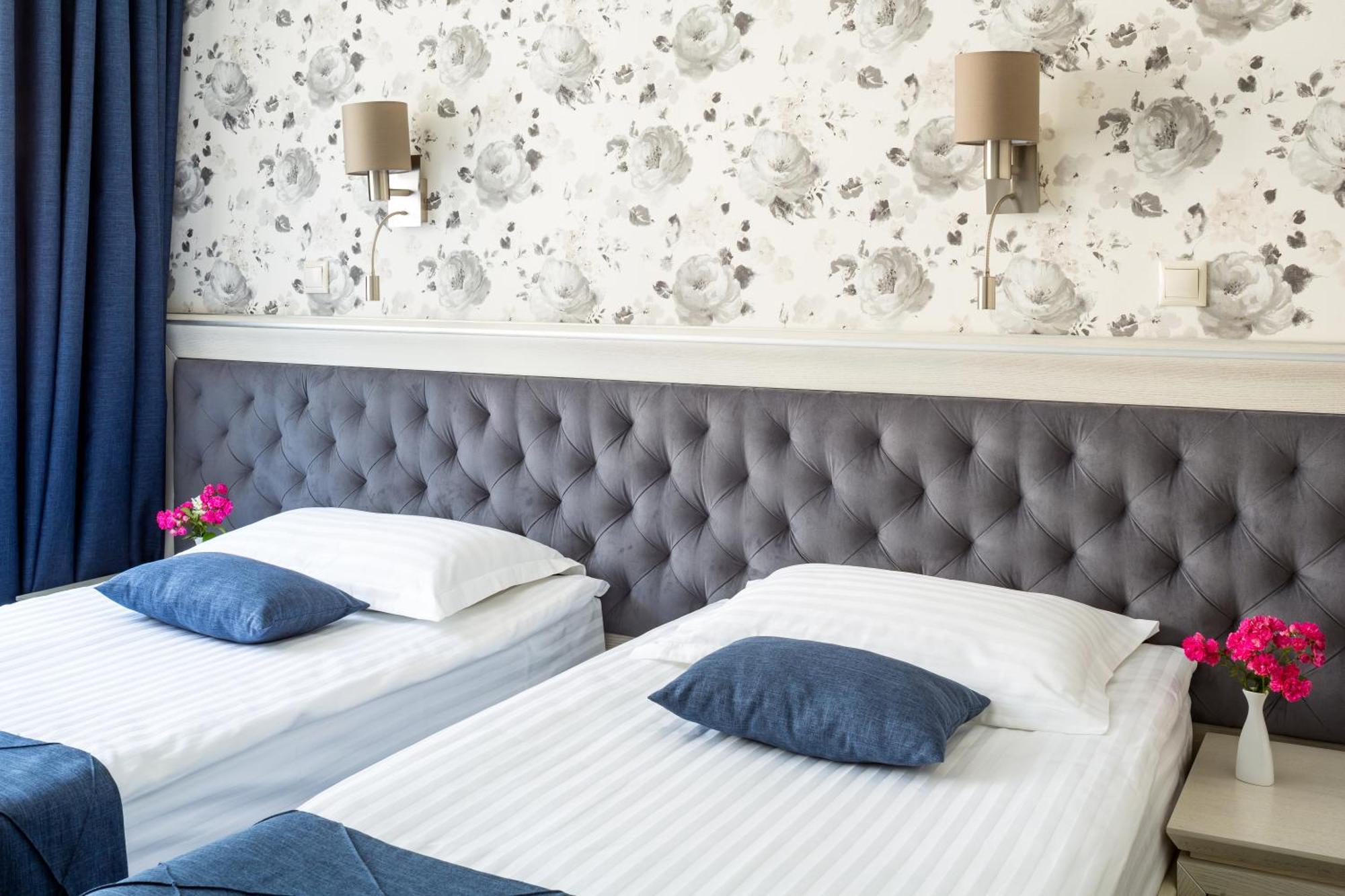 Eurohotel Lviv Quarto foto